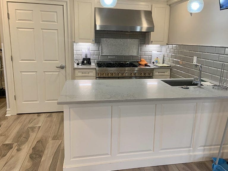 Dolan-at-Mason,-St.-Louis-Kitchen
